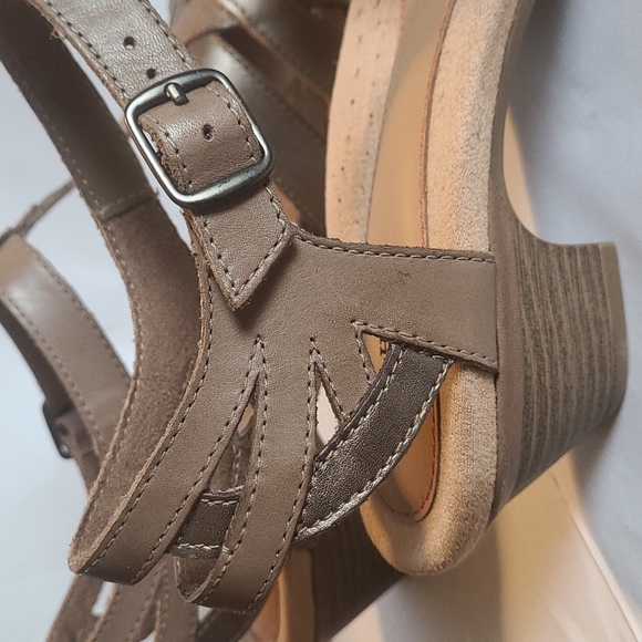 Clarks Women's Aubrey Pump, New Khaki Multi, Size 11 M - Picture 9 of 13